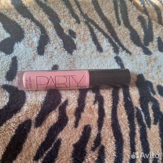 Блеск для губ