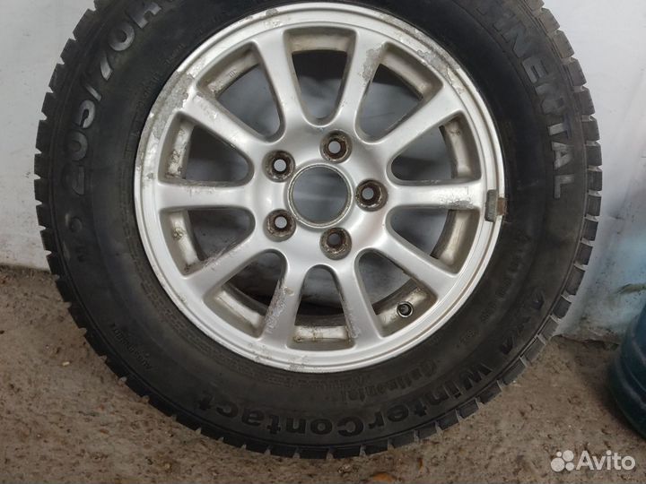 R15 Continental Conti4x4WinterContact 205/70, PCD 5x114.3 DIA 64.1