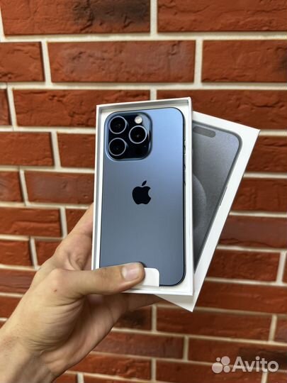 iPhone 15 Pro, 256 ГБ