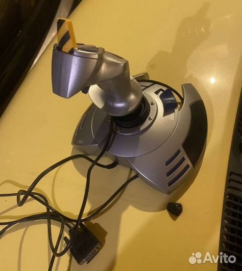 Джойстик thrustmaster TOP GUN FOX 2