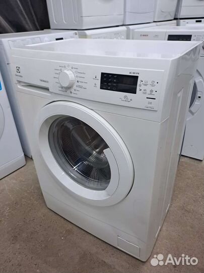 Стиральная машина Electrolux 5 кг