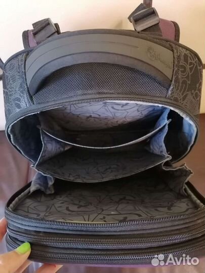 Рюкзак школьный Hummingbird