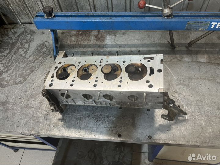 Головка блока цилиндров Renault