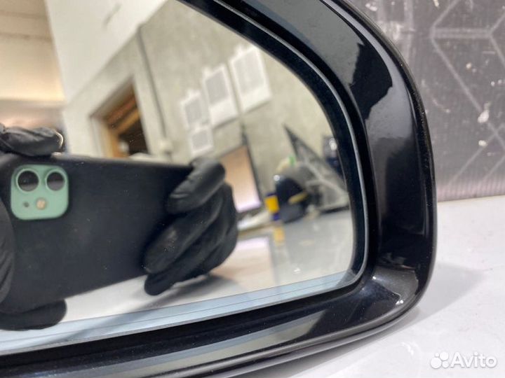 Зеркало правое Audi A6 C6 AUK 2006