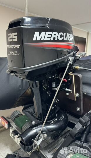 Лодочный мотор Mercury M25 Jet