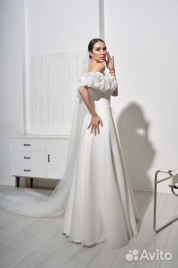 Свадебное платье легкое
