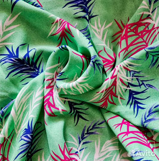 Отрез ткани креп СССР