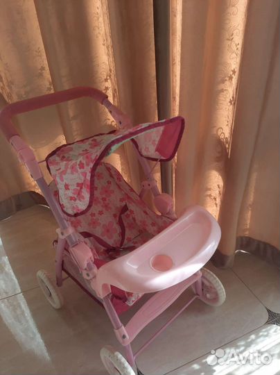 Коляска для кукол