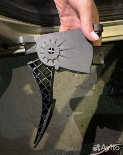 Педаль Е-газ приора