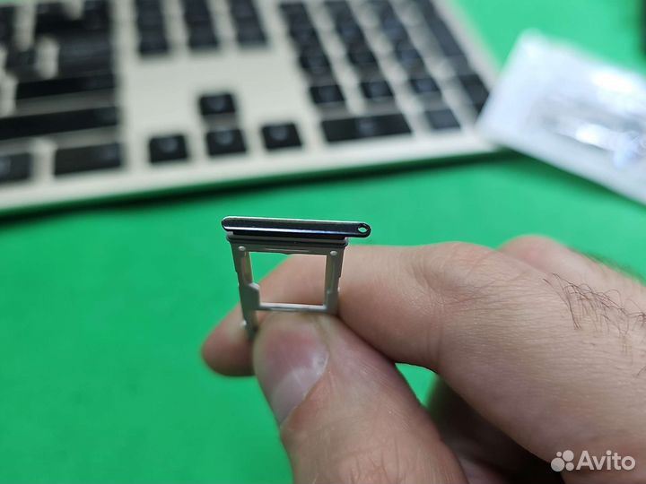 Лоток симкарты Samsung S10e черный