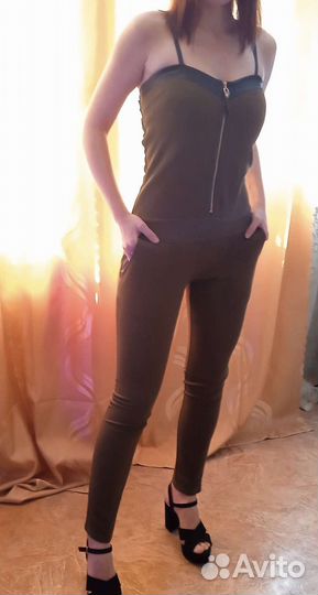 Комбинезон женский 46-48