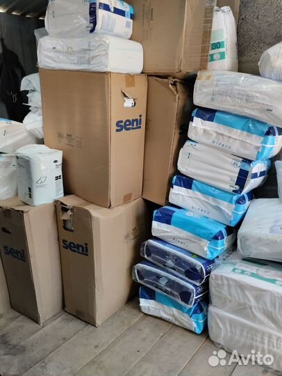 Памперсы для взрослых размер m по 30 штук