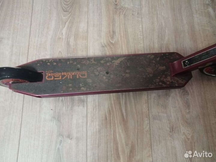 Трюковой самокат Duker 404