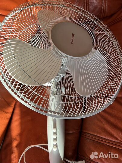 Вентилятор Maxwell MW-3505 W