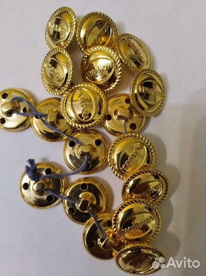 Пуговицы