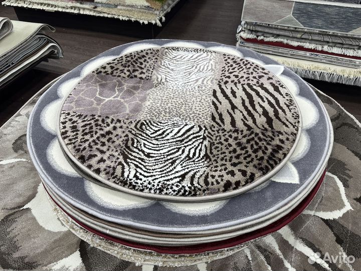 Ковер круглый 80х80 см