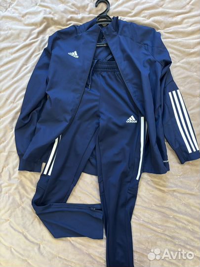 Спортивный костюм Adidas оригинал 152 Р
