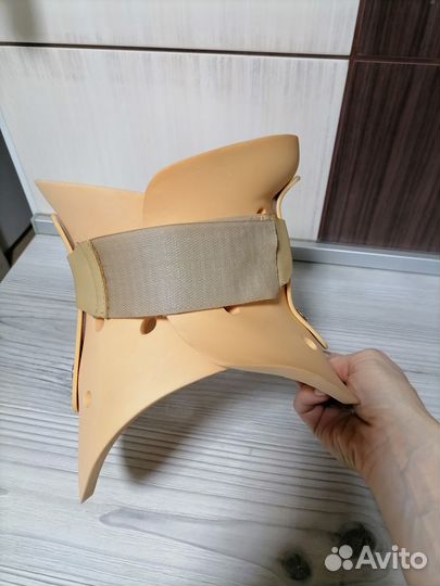 Бандаж для жёсткой фиксации шеи