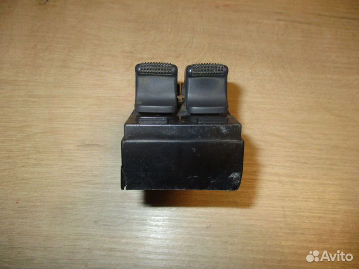 Блок управления стеклоподъемниками Hyundai Getz 2