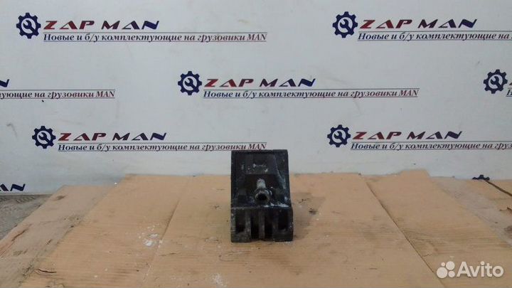 Опора двигателя правая Man Tga