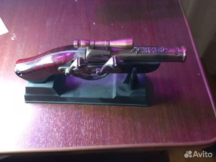 Зажигалка газовая