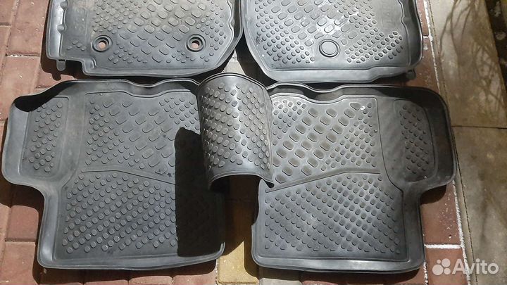 Коврики заводские. Ларгус