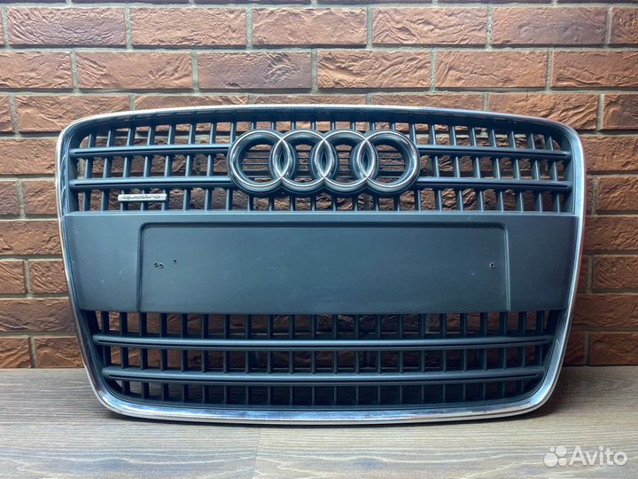Решётка радиатора Audi Q7 4L 2005-2010 Оригинал