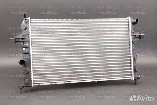 Радиатор охлаждения Опель Астра G 1.6-2.2 98-04 MT