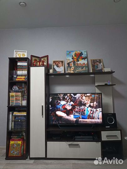 Стенка в гостиную бу