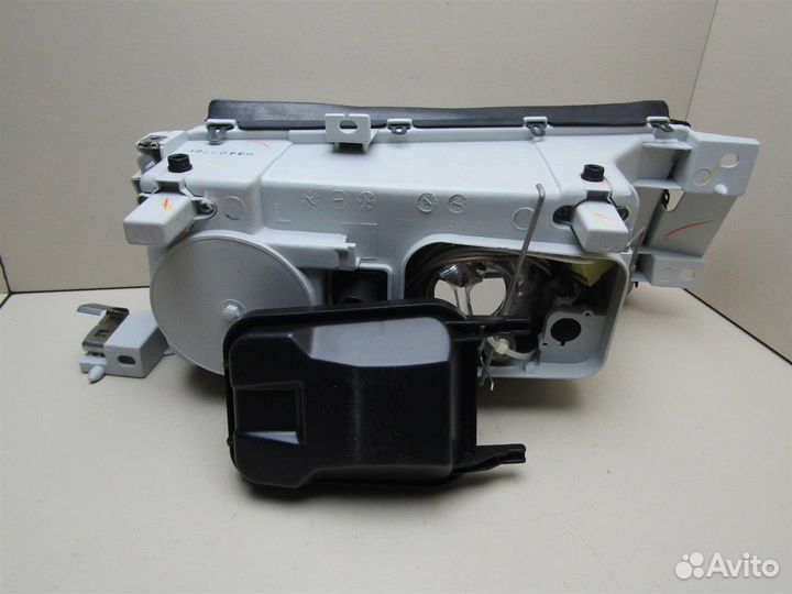 Фара левая Skoda Octavia (A4 1U) 2000-2011