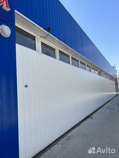 Продаю двери,окна,профнастил б/у