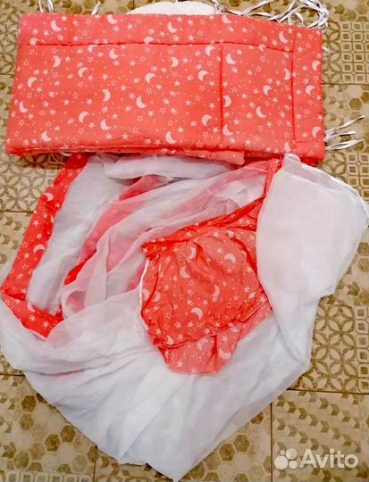 Комплект в детскую кроватку бортики