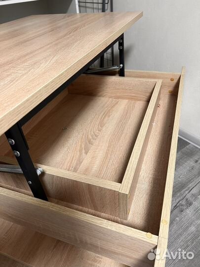 Журнальный стол