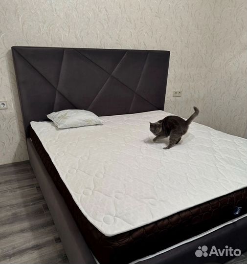 Кровать 160х200