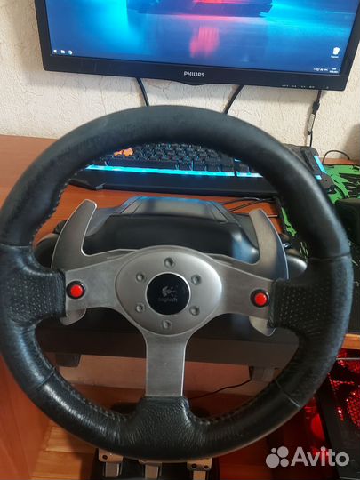 Игровой руль logitech g25