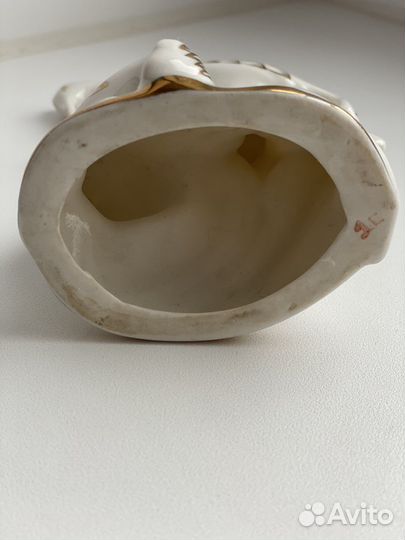 Фарфоровая статуэтка Цапли