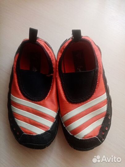 Аквашузы adidas