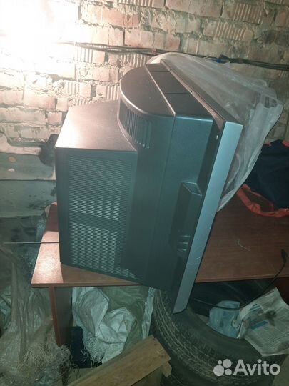 Продам телевизор бу