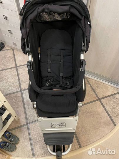 Коляска Mountain Buggy Urban Jungl 2 в 1
