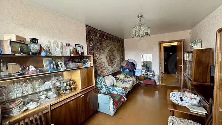 2-к. квартира, 40 м², 3/5 эт.