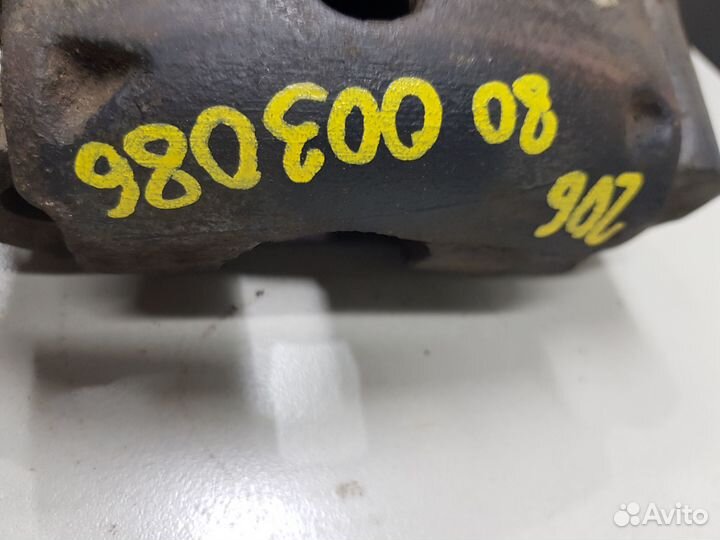 Суппорт передний левый Peugeot 206 (1998-2012)