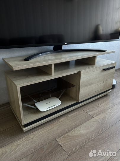 Тумба под телевизор