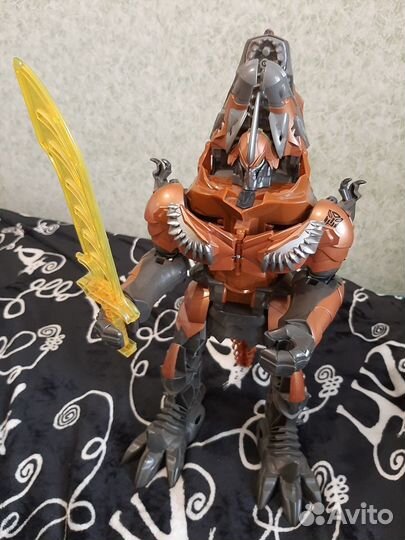 Робот-транформер