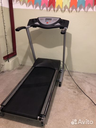 Электрическая беговая дорожка Larsen