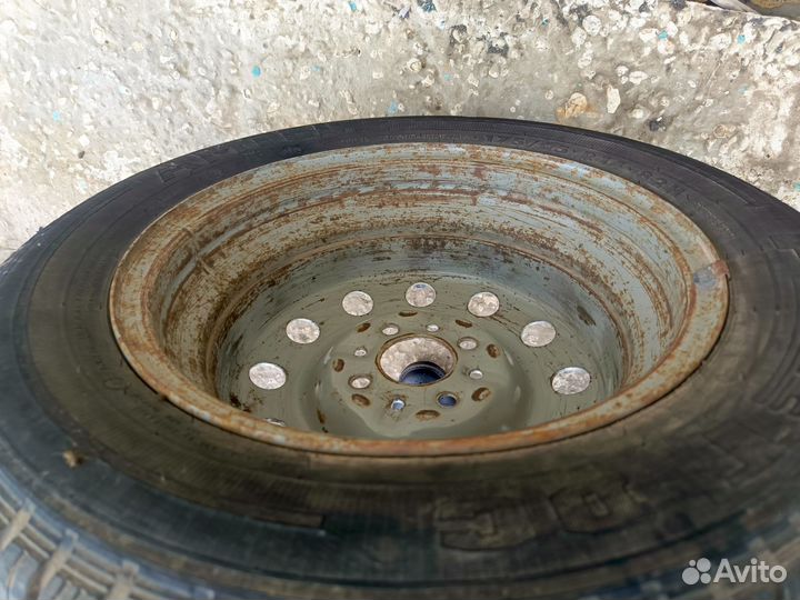 Запасное колесо R14 на LADA