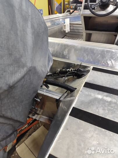 Girgis (Гиргис) 390 с консолью