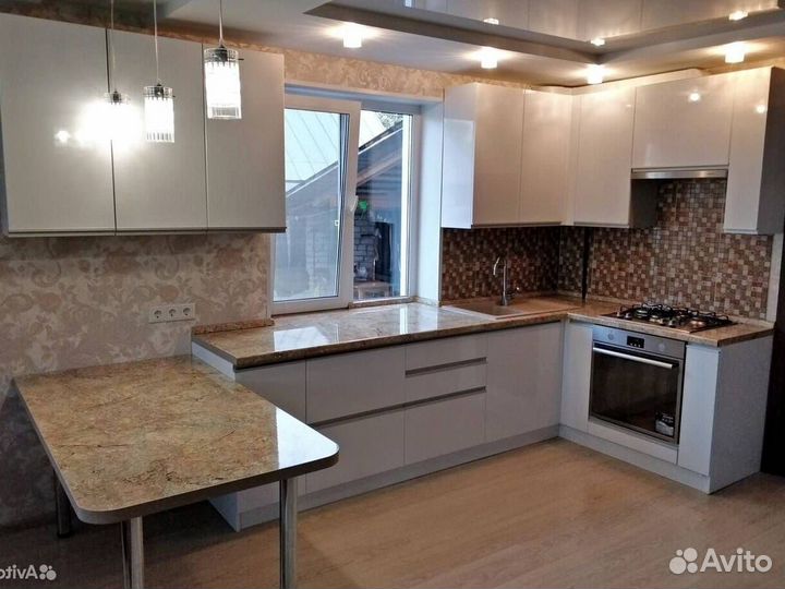 Кухонный гарнитур 