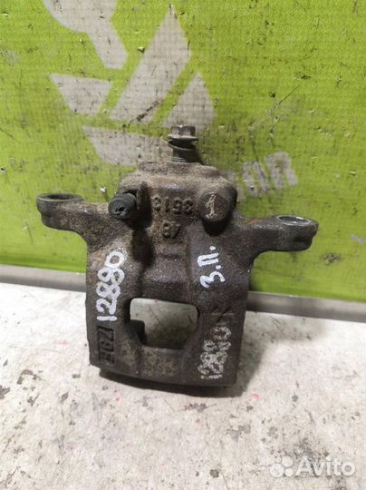 Суппорт задний правый Ниссан Теана