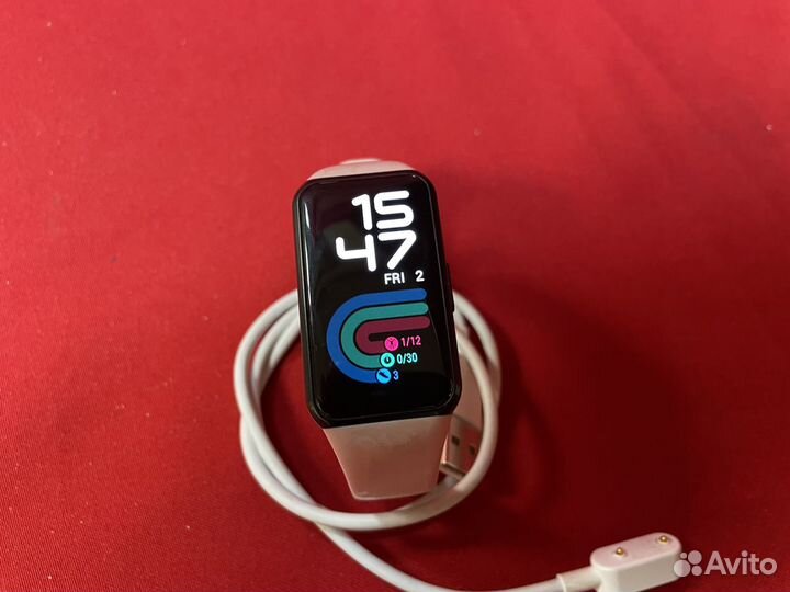 Умные часы honor Band 6