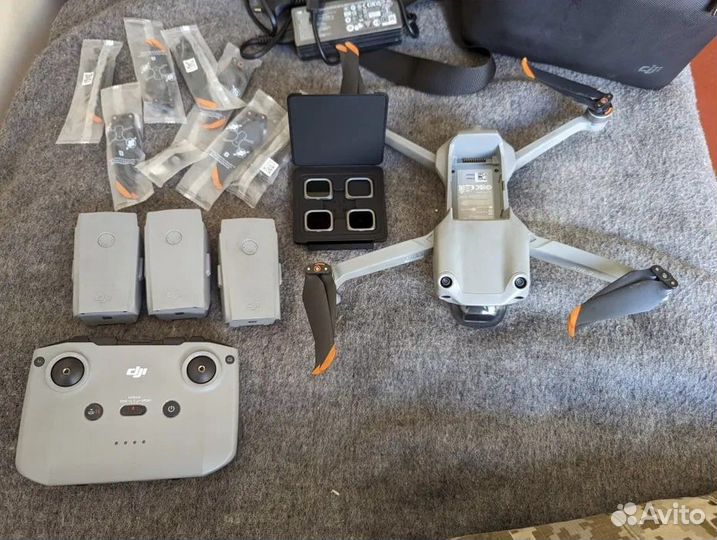 Квадрокоптер DJI Mavic Air2s Fly More Combo